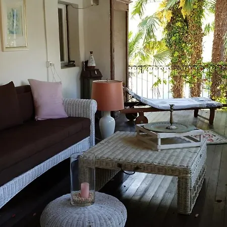 Affittacamere Casa Archi ロゾネ