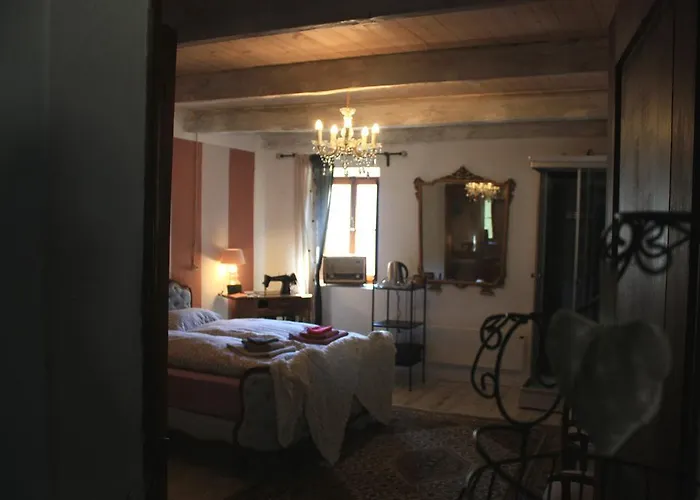 Vendégház Casa Archi 2*