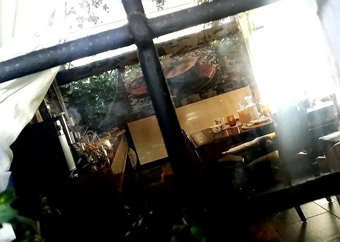 Pensjonat Casa Archi 2*