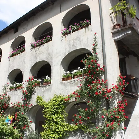 Casa Archi 2*