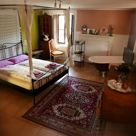 Casa Archi 2*
